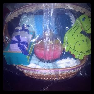 New baby & Mama gift basket